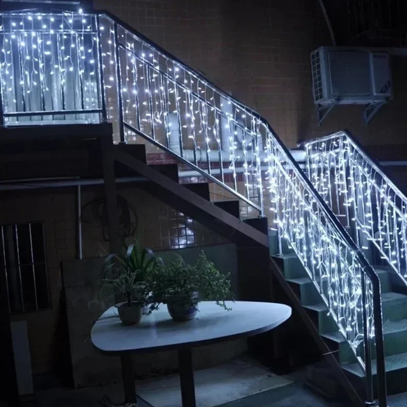2025 Illuminazione decorativa  - Outdoor Power Hub recensione e prezzo